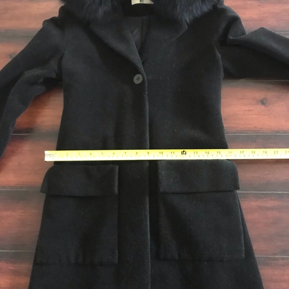 100% wool and 100% fox fur collar long coat - Picture 9 of 15